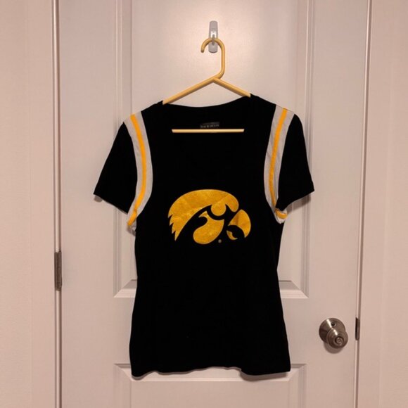 5th & Ocean Tops - 5th & Ocean Black Yellow Iowa Hawkeyes Shirt